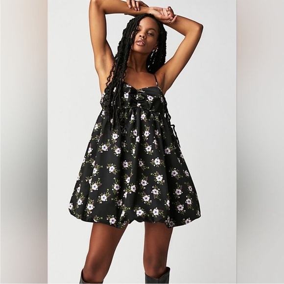 🌸🖤 Free People Floral Babydoll Mini Dress – New With Tags 🖤🌸